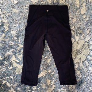 Lululemon Train Times Crop (17")